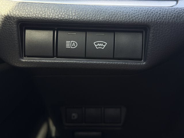 New 2027 Toyota Prius LE FWD image 20