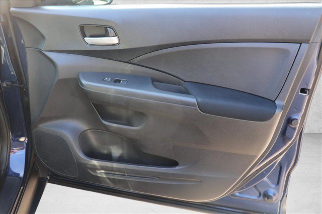 Used 2016 Honda CR-V SE image 29