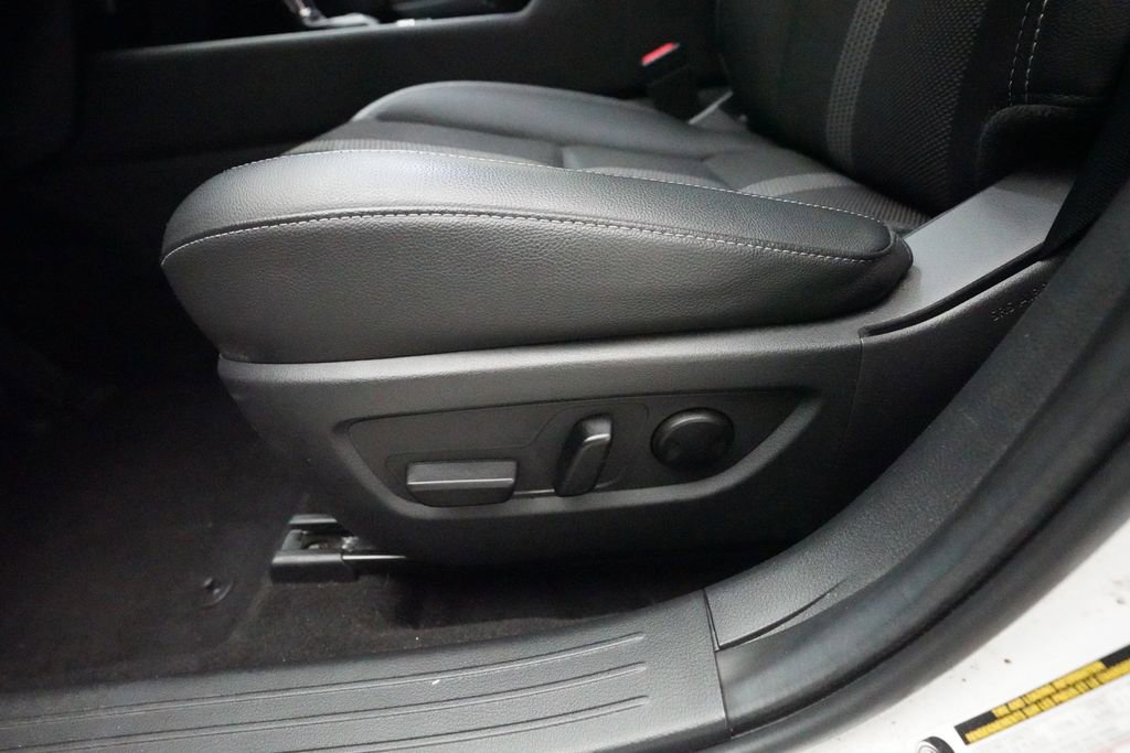 Used 2023 MAZDA CX-50 2.5 S w/ Cargo Package image 29