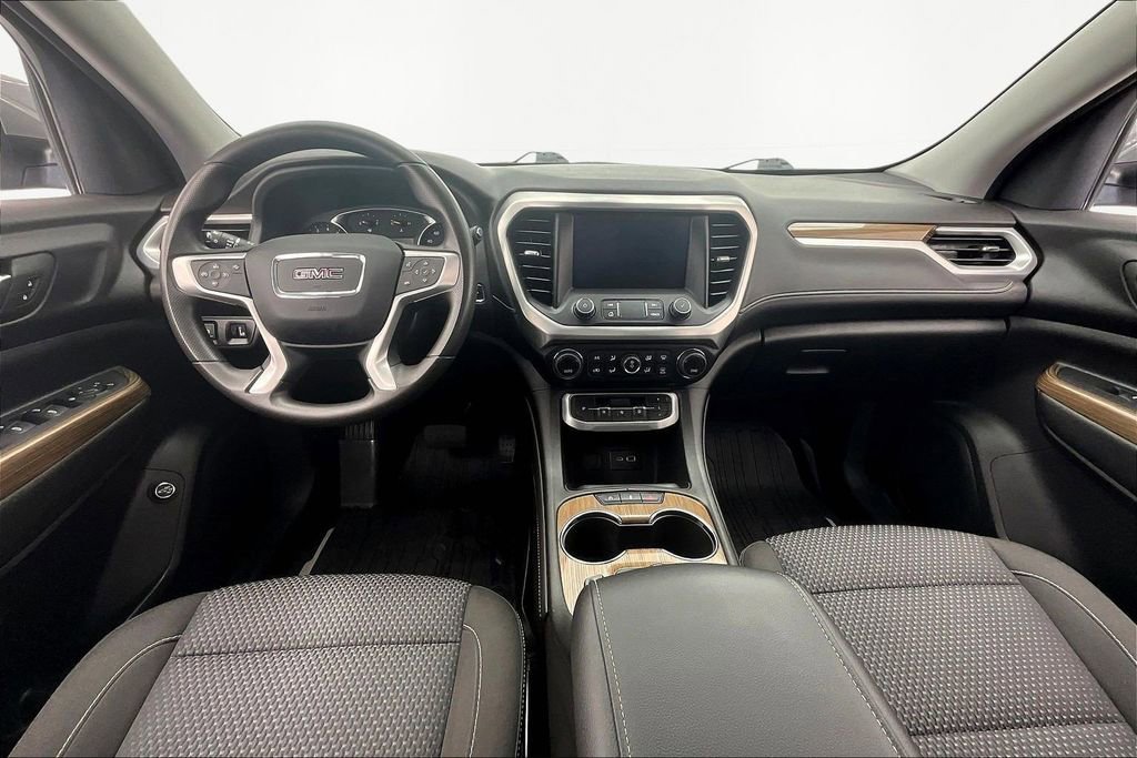 Used 2023 GMC Acadia SLE w/ Driver Convenience Package image 16