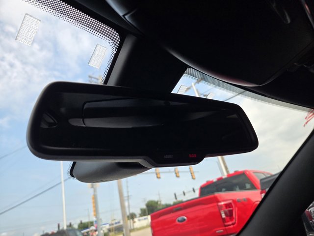 Used 2017 Dodge Charger SXT RWD image 15
