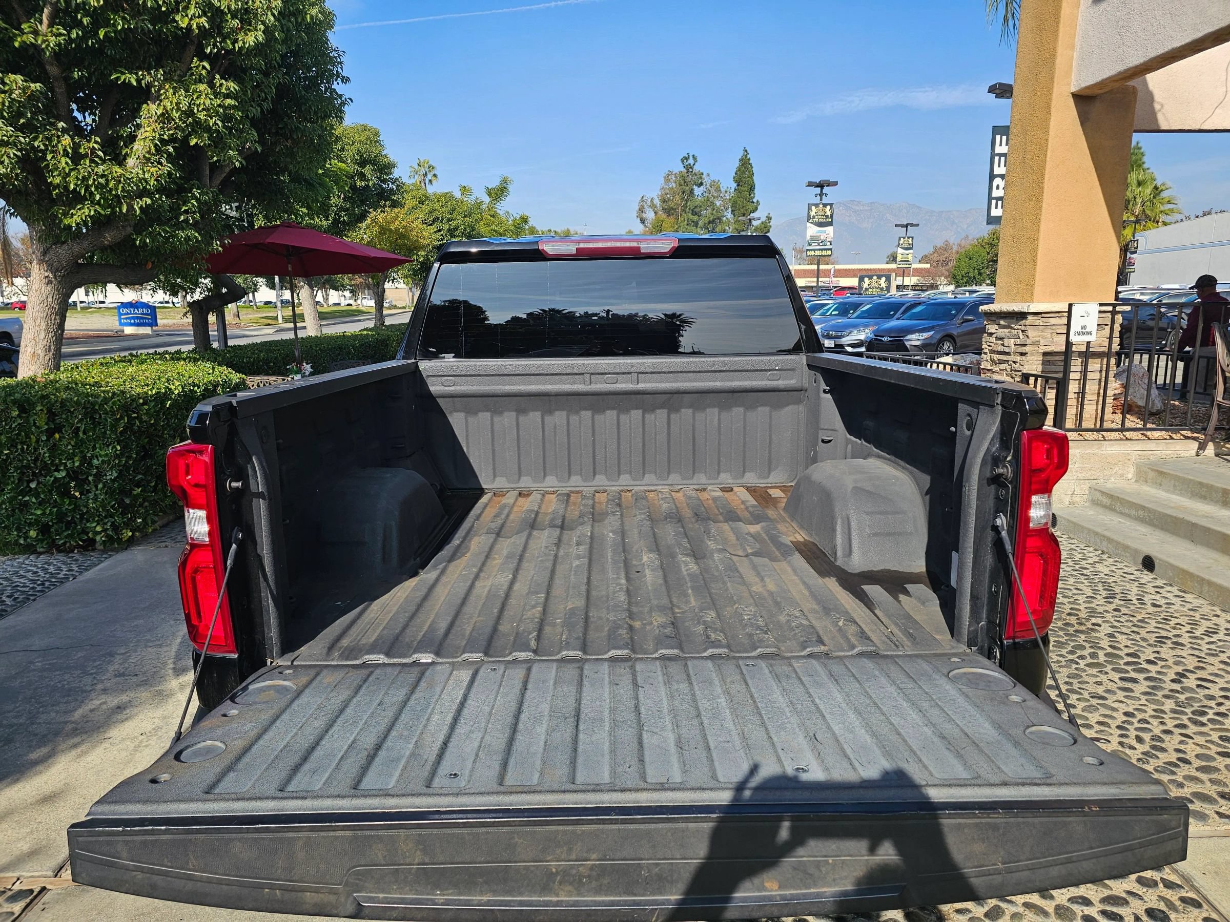 Used 2020 Chevrolet Silverado 1500 RST w/ All-Star Edition RWD image 22
