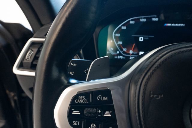 Used 2022 BMW M440i Convertible image 23