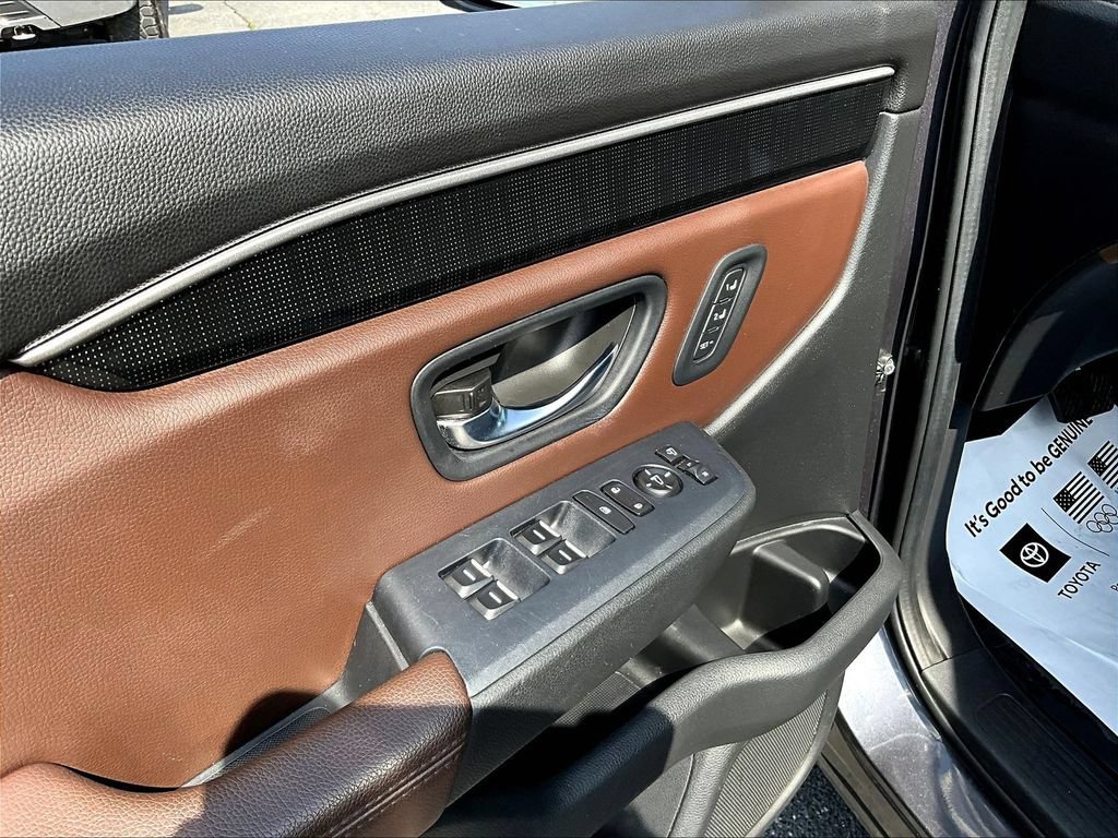Used 2023 Honda Pilot Elite image 19