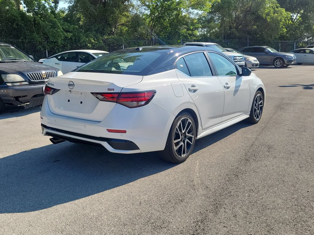 Used 2024 Nissan Sentra SR w/ SR Premium Package FWD image 4