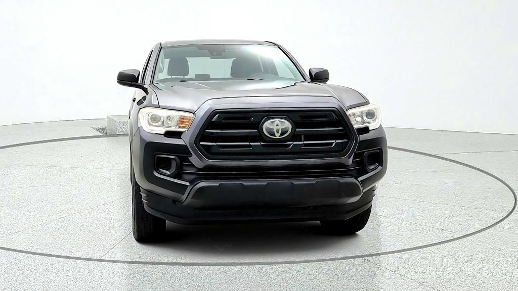 Used 2018 Toyota Tacoma SR RWD image 2