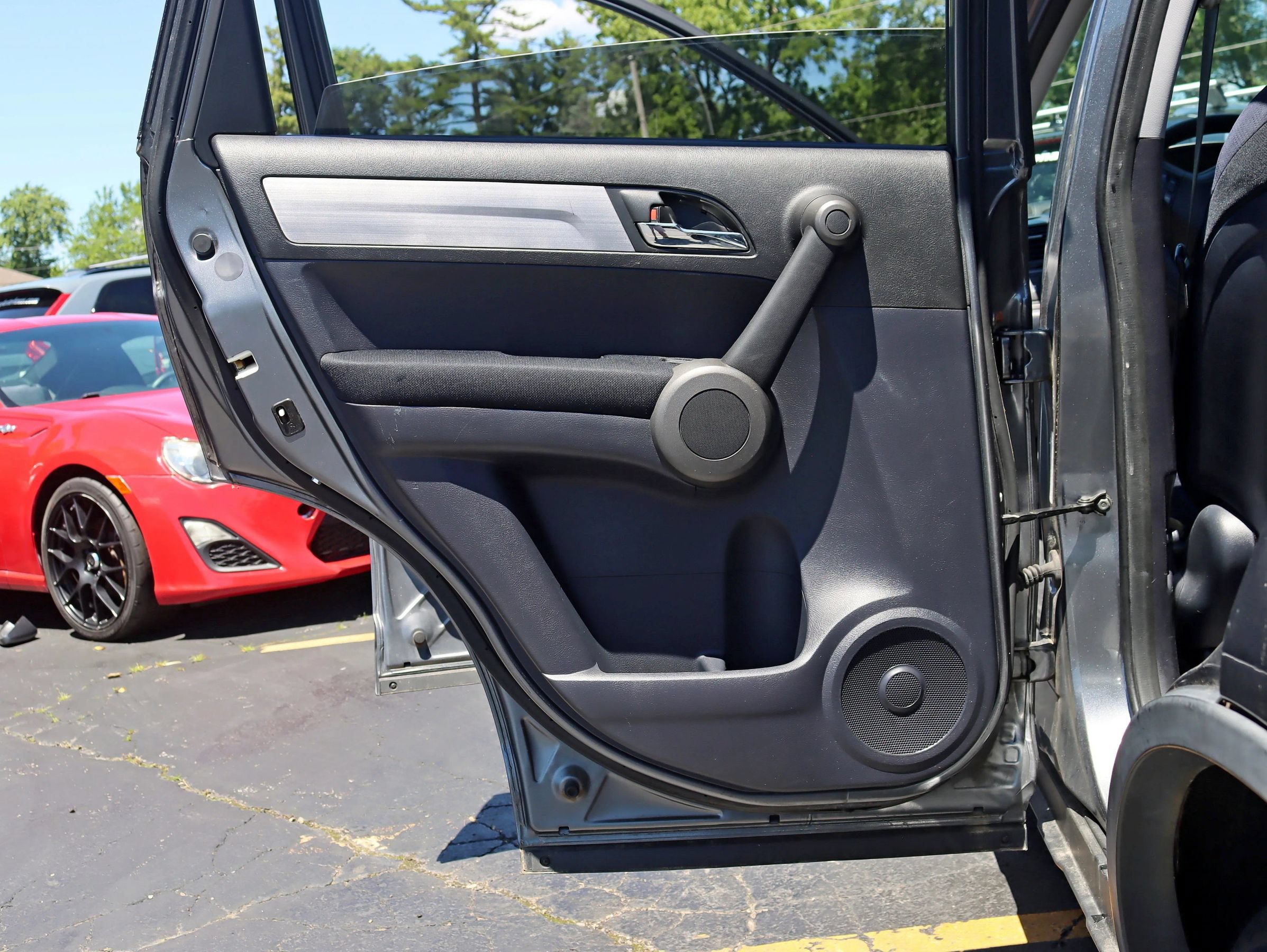 Used 2010 Honda CR-V EX image 29