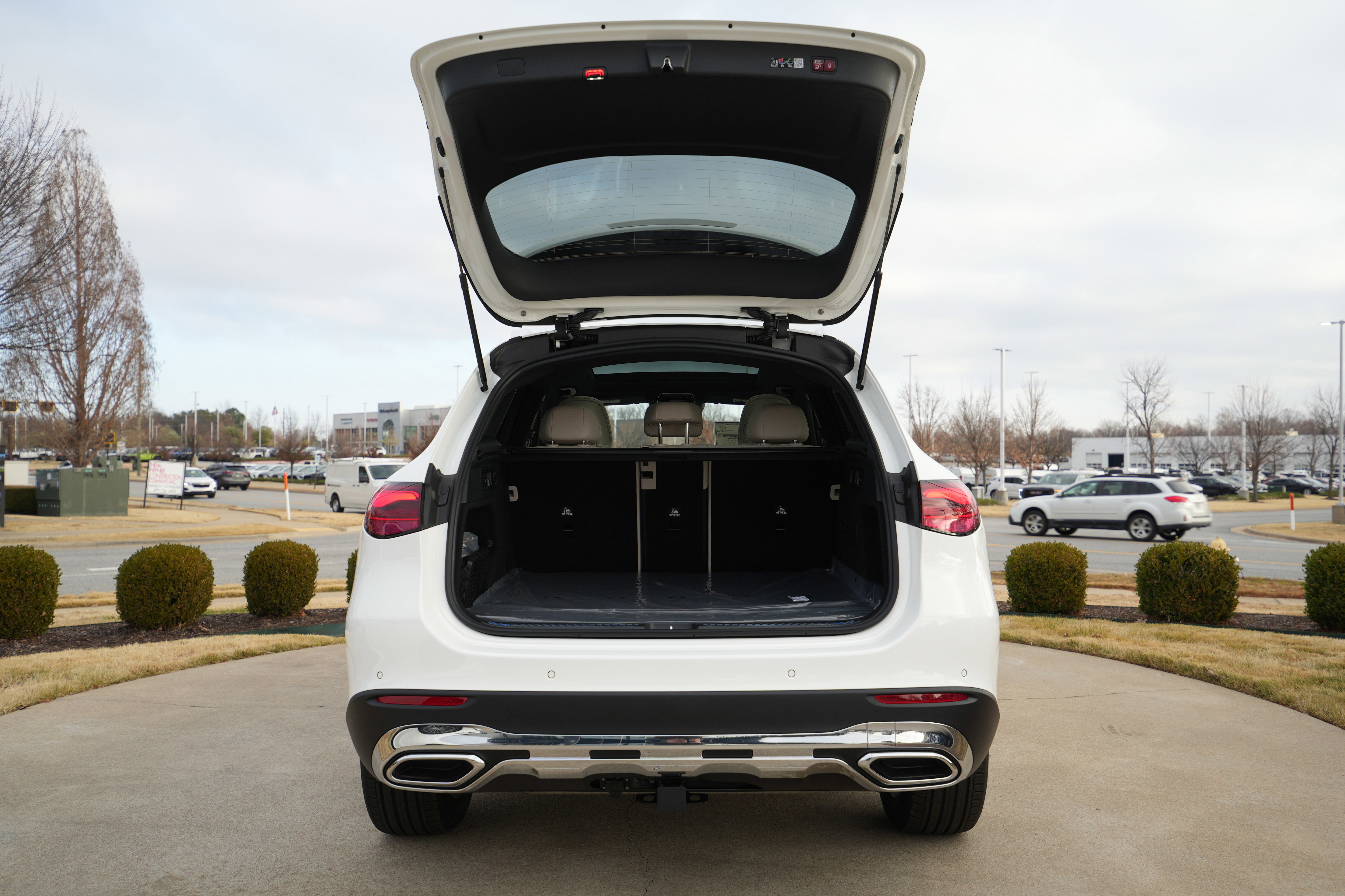 New 2026 Mercedes-Benz GLC 300 4MATIC image 16
