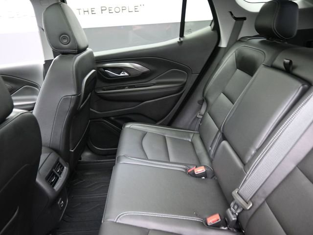 Used 2023 GMC Terrain SLT w/ Tech Package image 22
