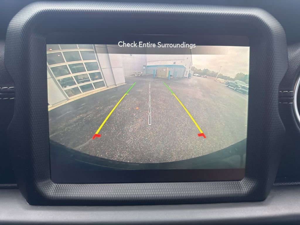 Used 2022 Jeep Wrangler Unlimited Sahara w/ Cold Weather Group image 35