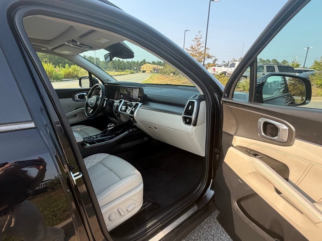 Used 2022 Kia Sorento SX FWD image 32