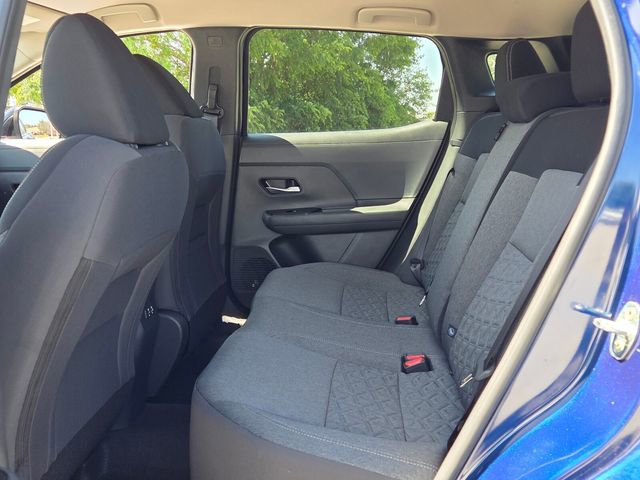 New 2026 Nissan Kicks SV w/ Charging Package image 6