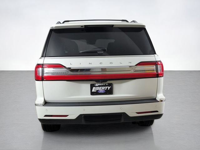 Used 2020 Lincoln Navigator Reserve w/ Equipment Group 208A Reserve AWD/4WD image 4