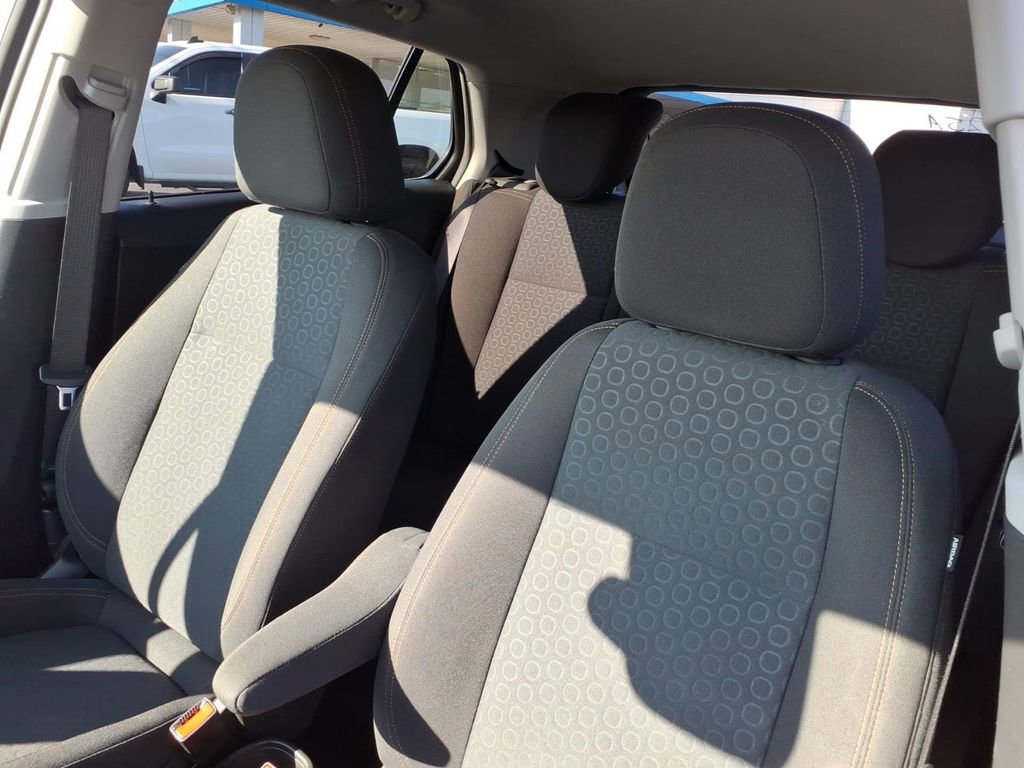 Used 2022 Chevrolet Trax LS w/ Tint and Cruise Package image 19