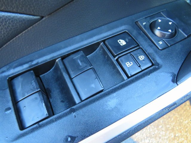 Certified 2025 Toyota RAV4 LE image 33