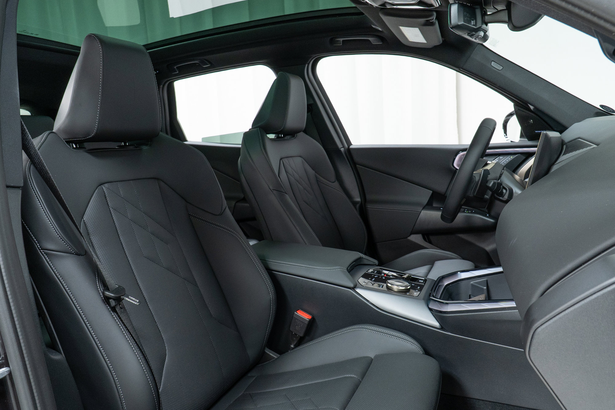 Used 2025 BMW X3 xDrive30i w/ Premium Package image 22