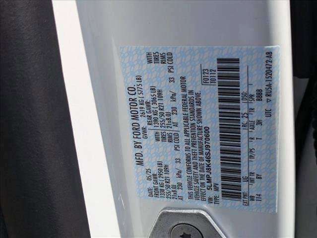 New 2025 Lincoln Nautilus Reserve image 17