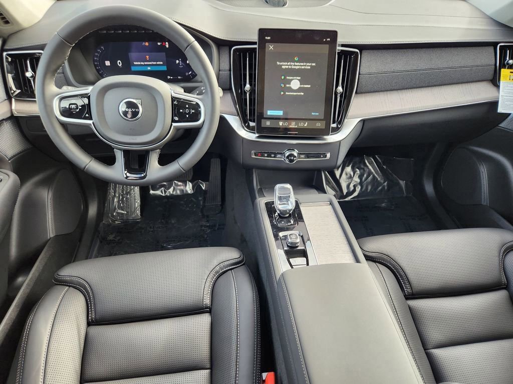 New 2026 Volvo XC90 B6 Ultra w/ Lounge Package AWD/4WD image 3