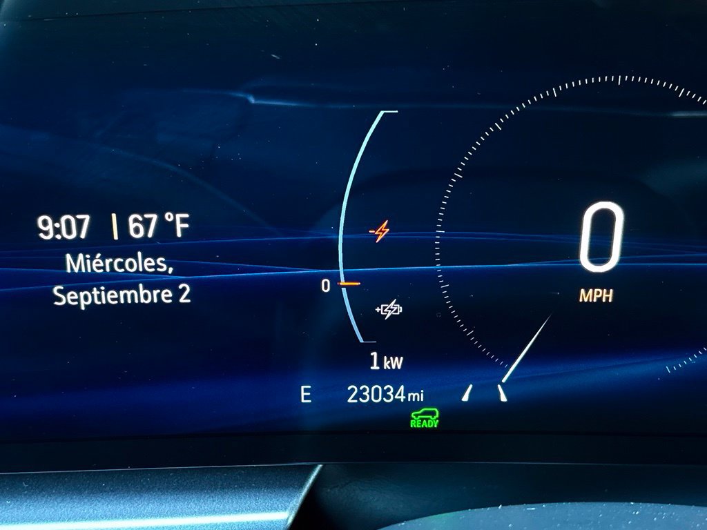 Used 2024 Cadillac Lyriq Tech RWD image 36