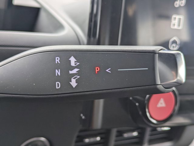 Used 2024 Chevrolet Brightdrop 600 w/ Battery Pack, Max Range AWD/4WD image 12