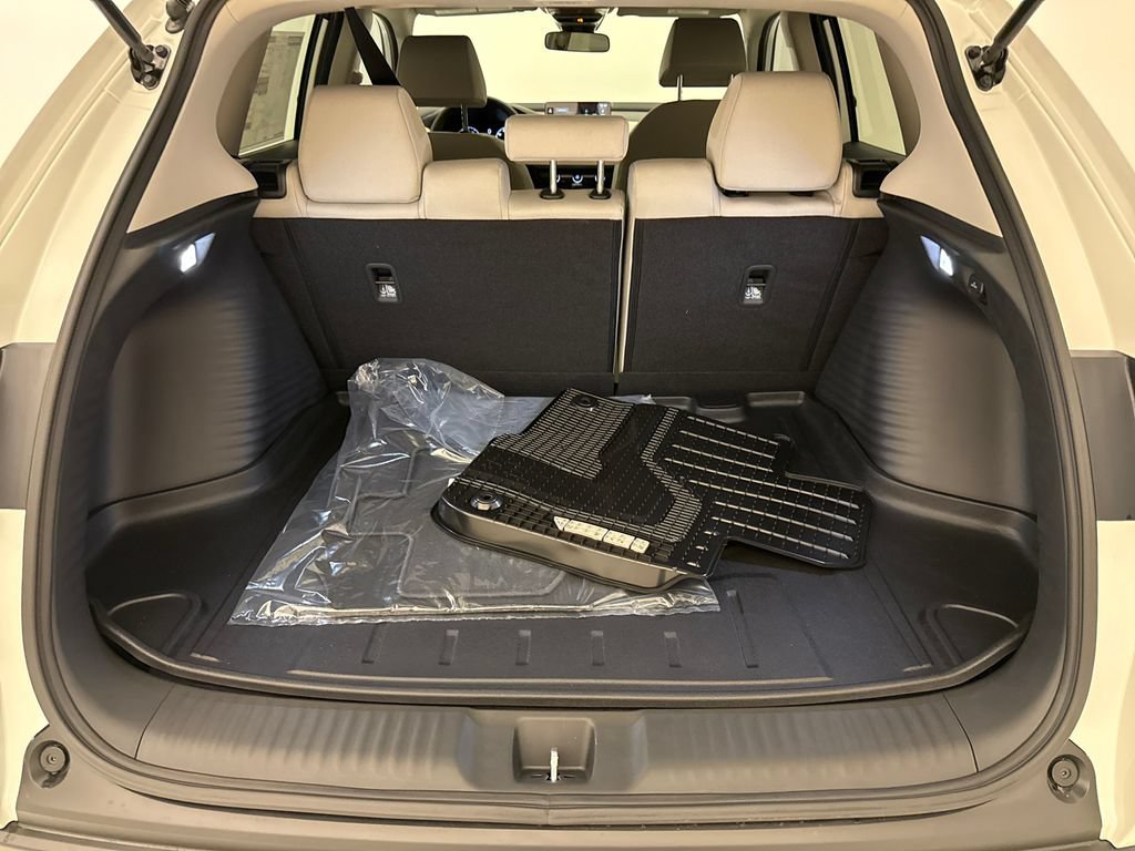 New 2026 Honda HR-V LX image 12