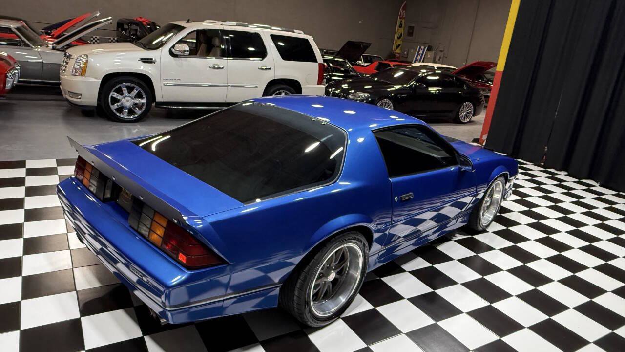 Used 1989 Chevrolet Camaro IROC-Z image 14