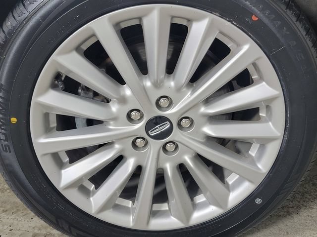 Used 2019 Lincoln MKC Premiere FWD image 10