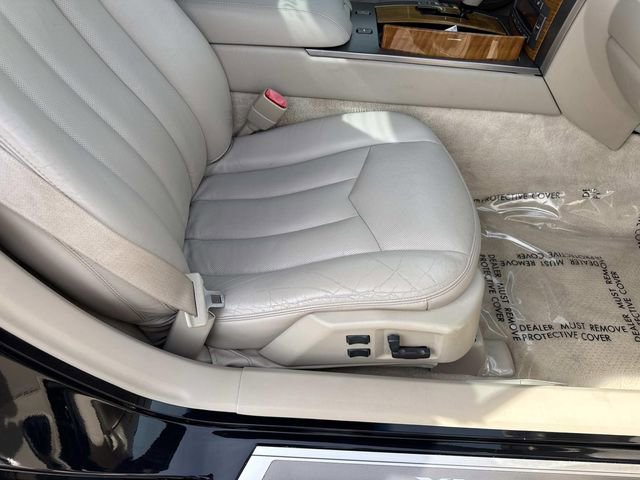 Used 2006 Cadillac XLR image 13