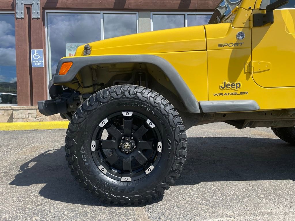 Used 2006 Jeep Wrangler Sport w/ 30" Tire & Wheel Group AWD/4WD image 3