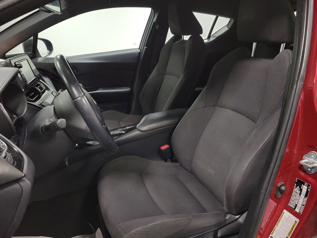 Used 2018 Toyota C-HR XLE image 13