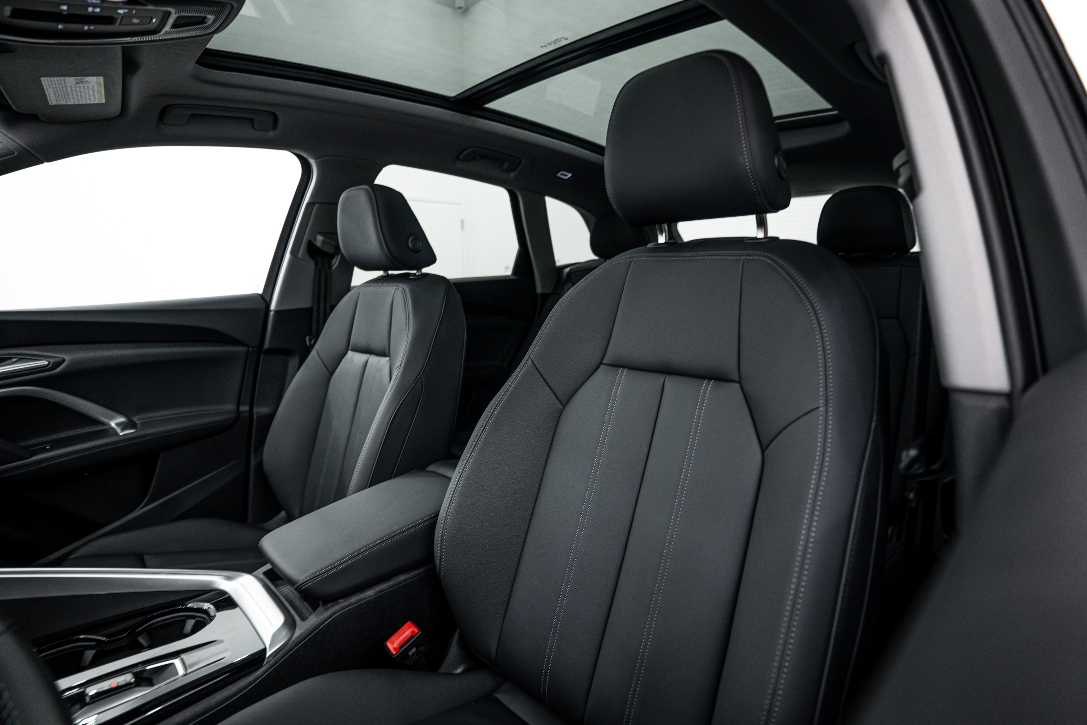 New 2025 Audi Q5 Premium image 15