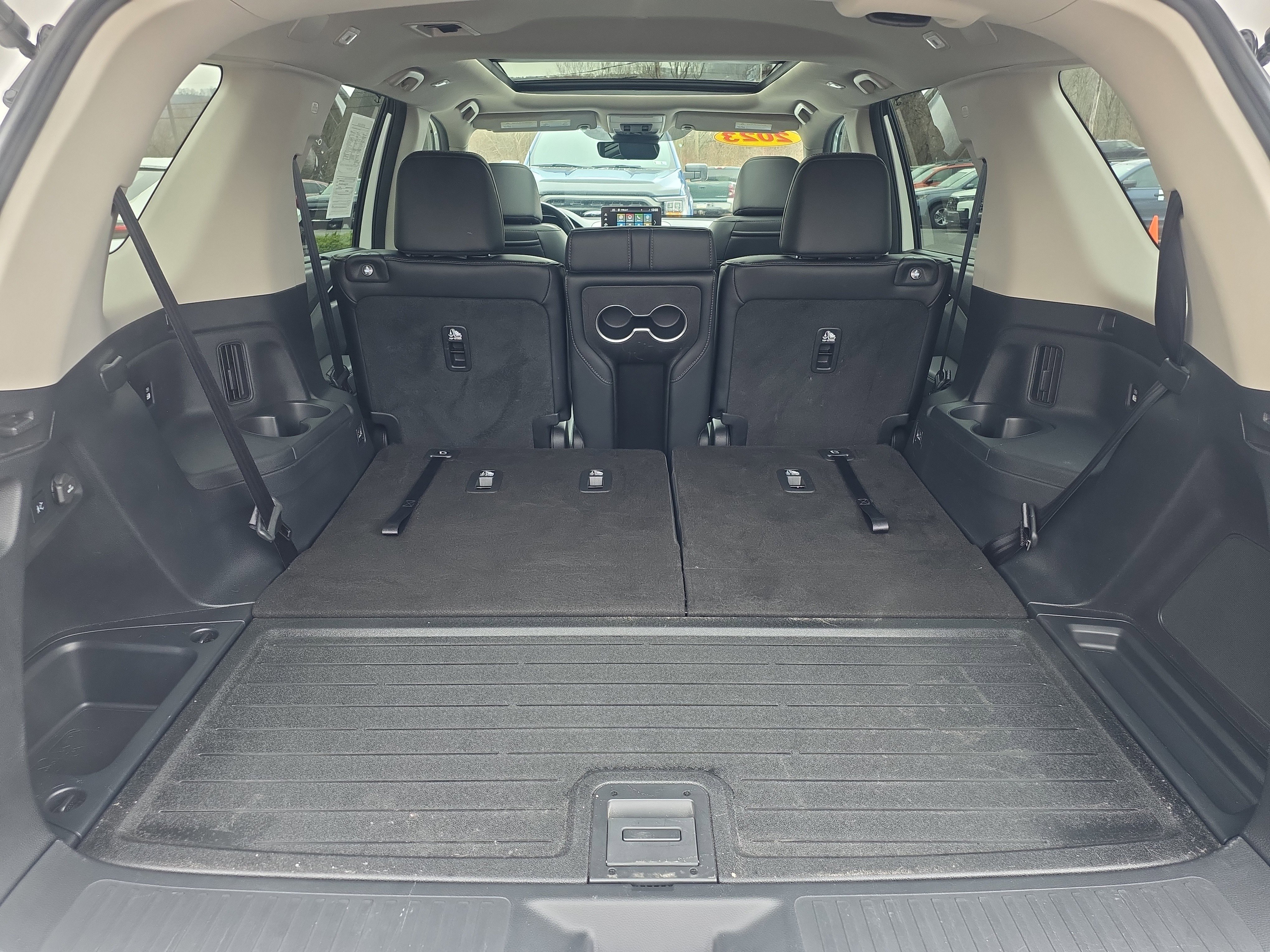 Used 2023 Honda Pilot Elite image 17