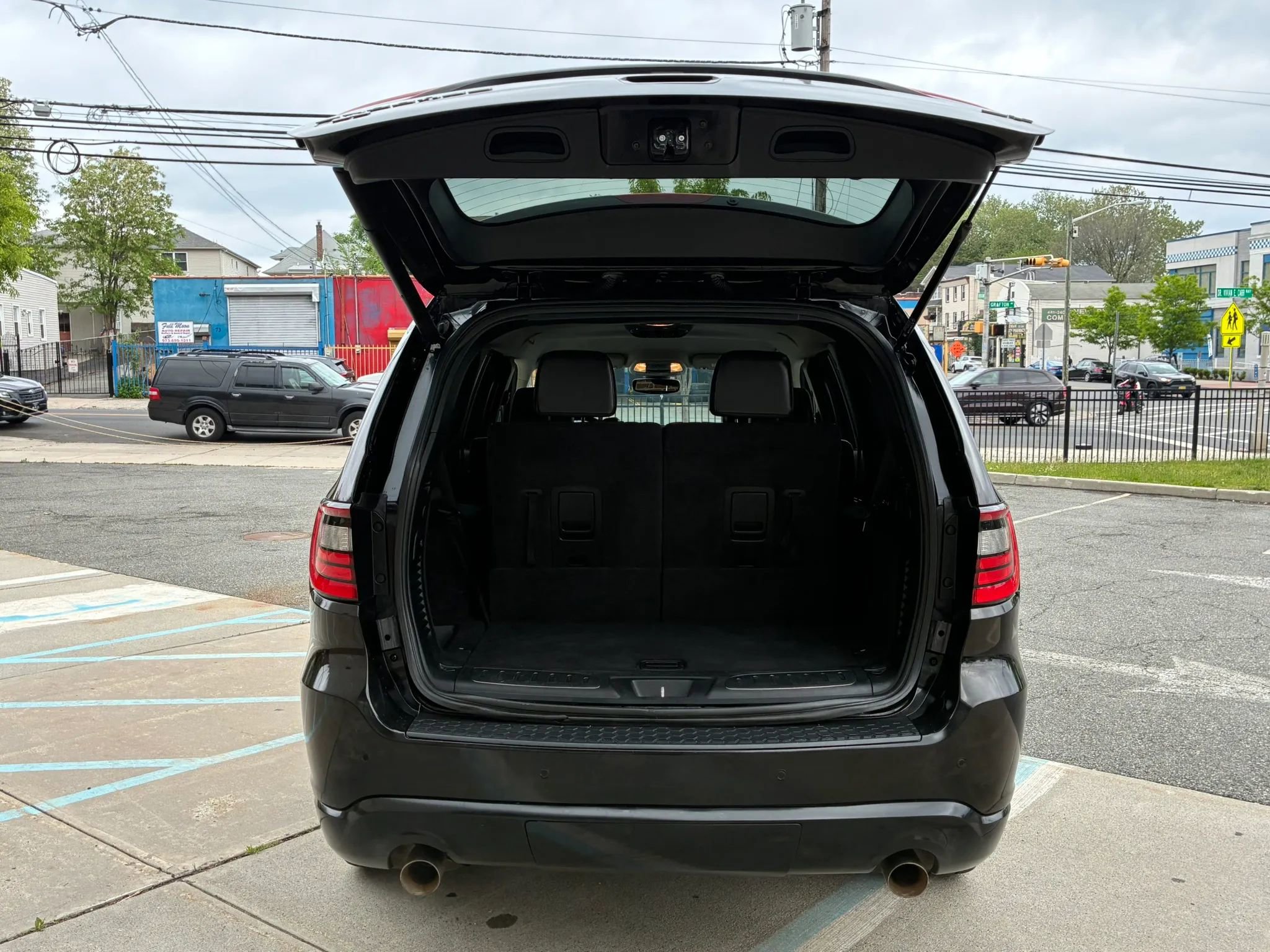 Used 2017 Dodge Durango GT w/ Nav & Power Liftgate Group AWD/4WD image 18