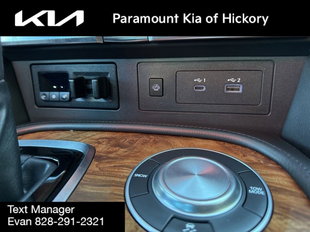 Used 2023 Nissan Armada SL image 30