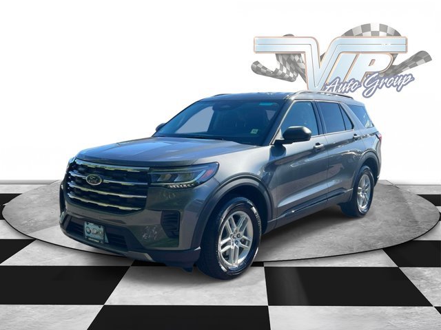 Used 2026 Ford Explorer Active AWD/4WD image 4
