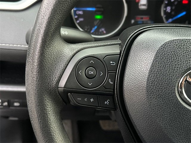 Certified 2021 Toyota RAV4 LE image 17