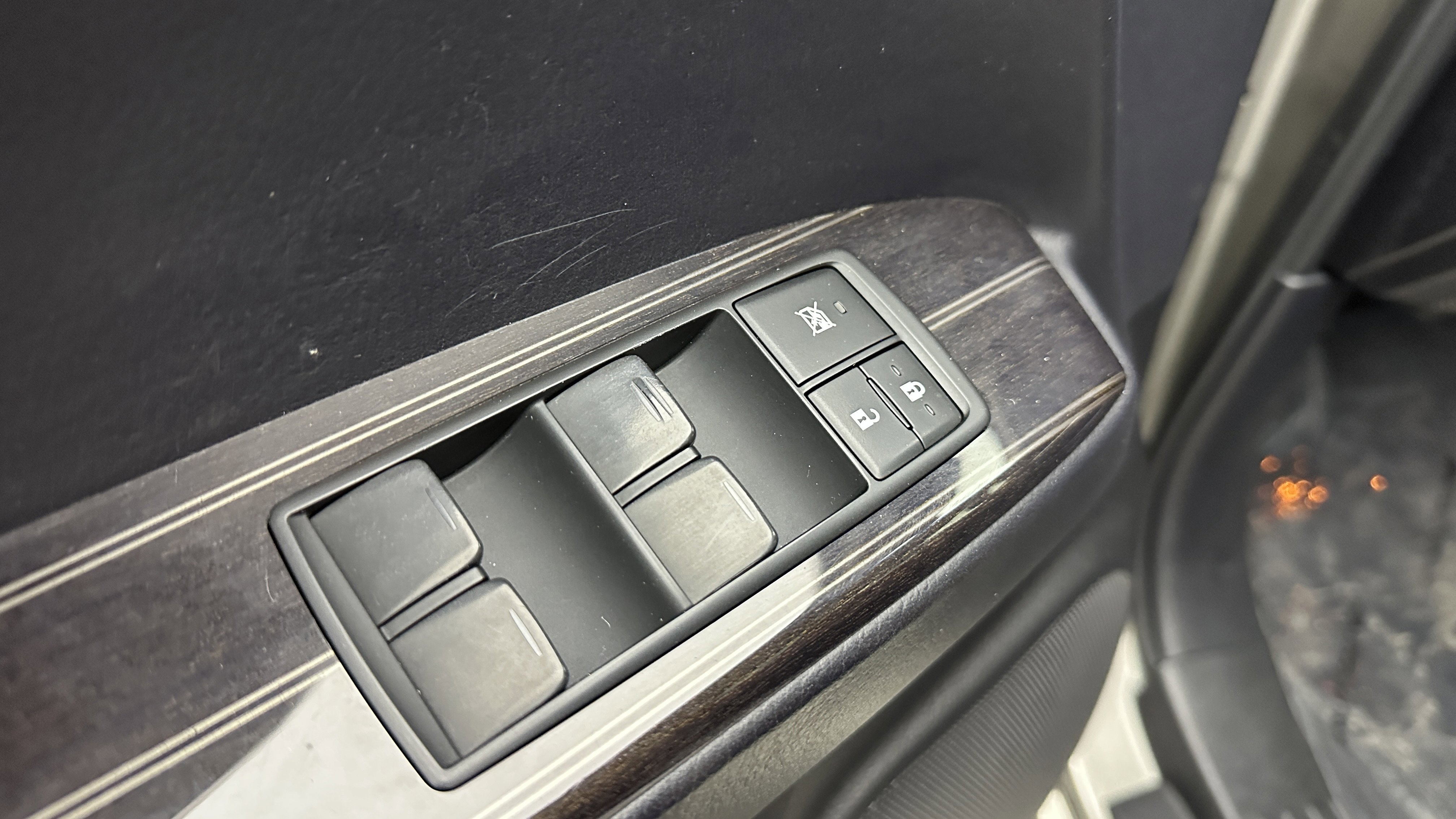 Used 2020 Lexus GX 460 Premium image 13