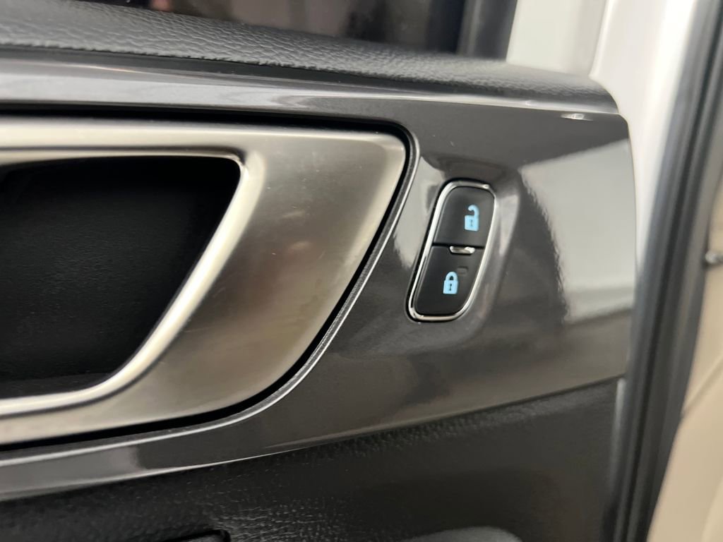 Used 2020 Ford Ranger Lariat w/ Technology Package image 17