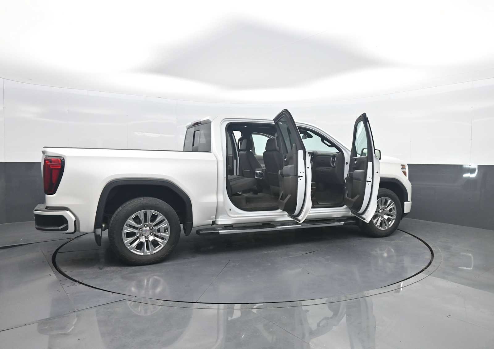 Used 2021 GMC Sierra 1500 Denali w/ Driver Alert Package II AWD/4WD image 56