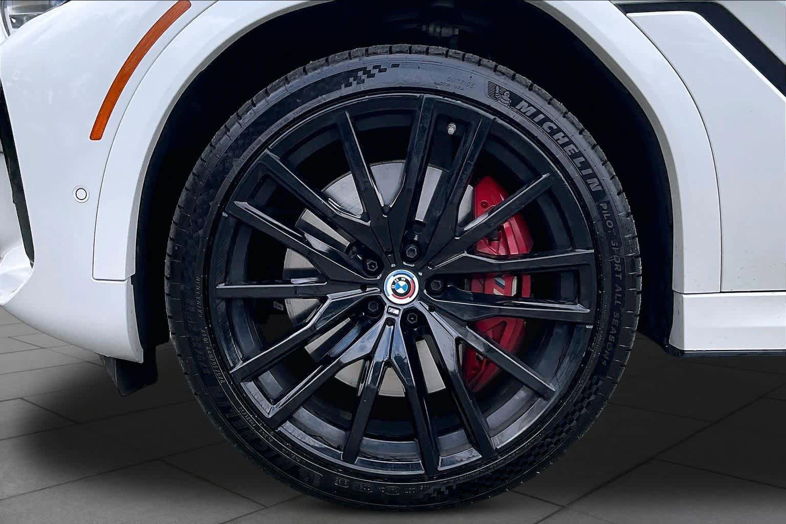 Certified 2023 BMW X6 M50i w/ Executive Package AWD/4WD image 10