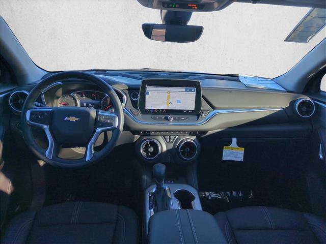 New 2025 Chevrolet Blazer LT w/ Sound & Technology Package FWD image 15