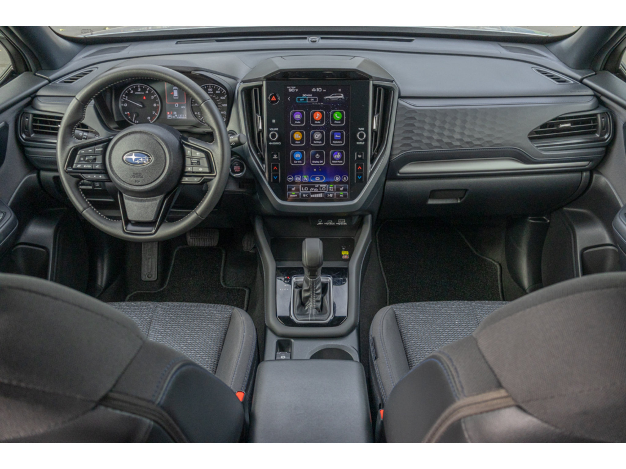 Certified 2025 Subaru Forester Premium AWD/4WD image 12