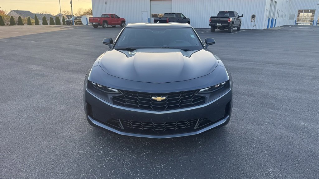 Used 2019 Chevrolet Camaro LT image 2