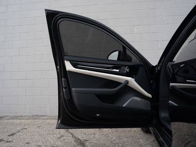 Certified 2026 Porsche Panamera Turbo AWD/4WD image 15