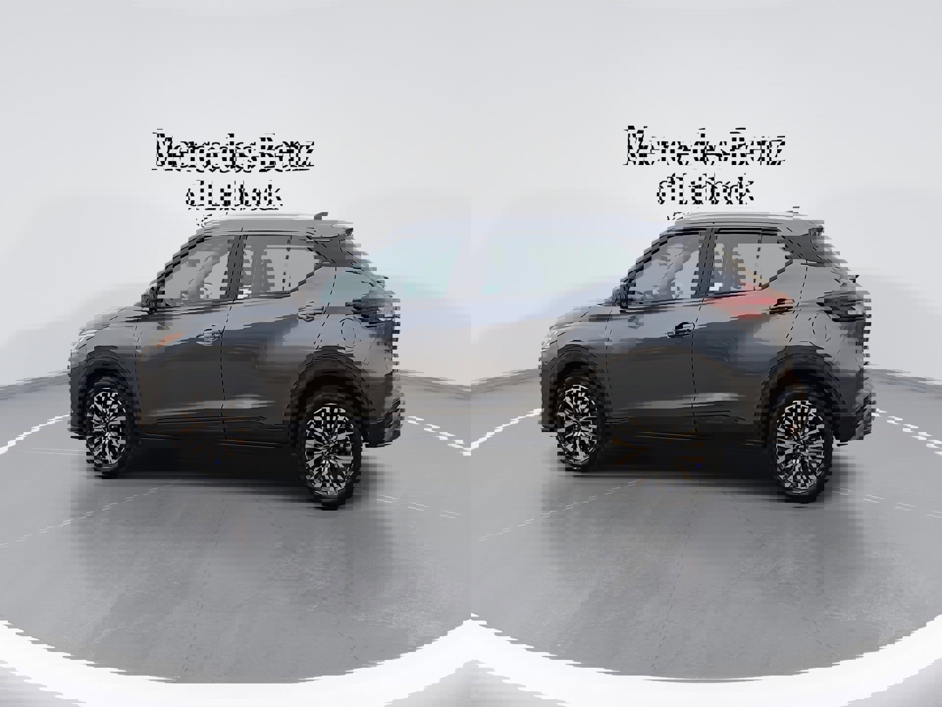 Used 2024 Nissan Kicks SV image 6