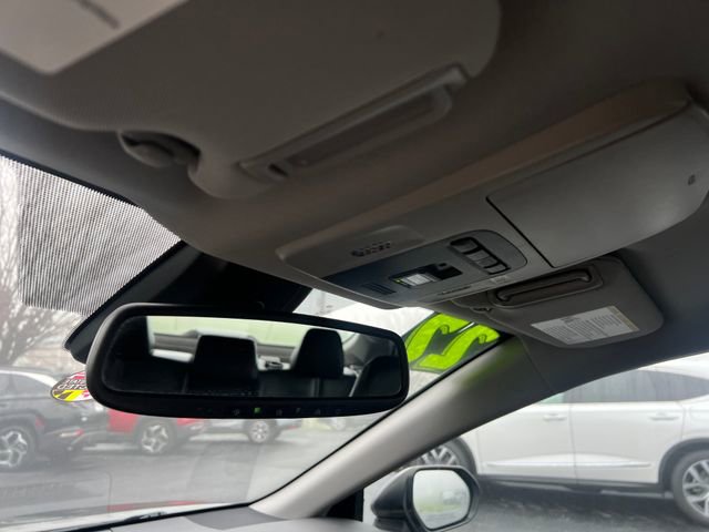 Used 2022 Toyota Camry XLE FWD image 23