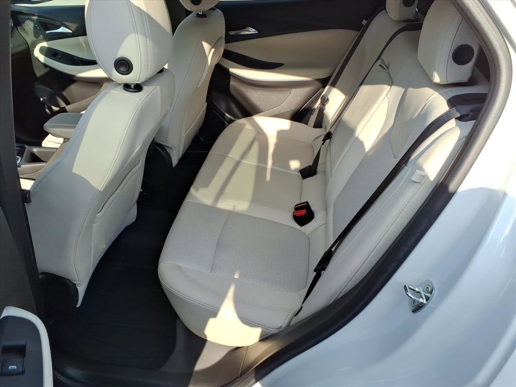 Used 2022 Buick Encore GX Select w/ Advanced Technology Package image 12