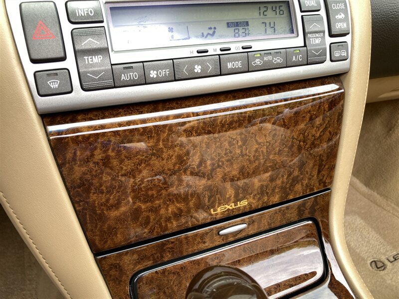 Used 2006 Lexus SC 430 Convertible RWD image 26