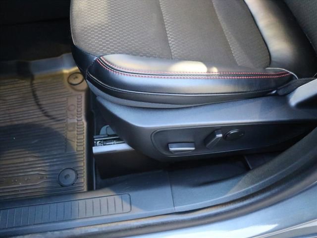 Used 2025 Ford Escape ST-Line Select image 19