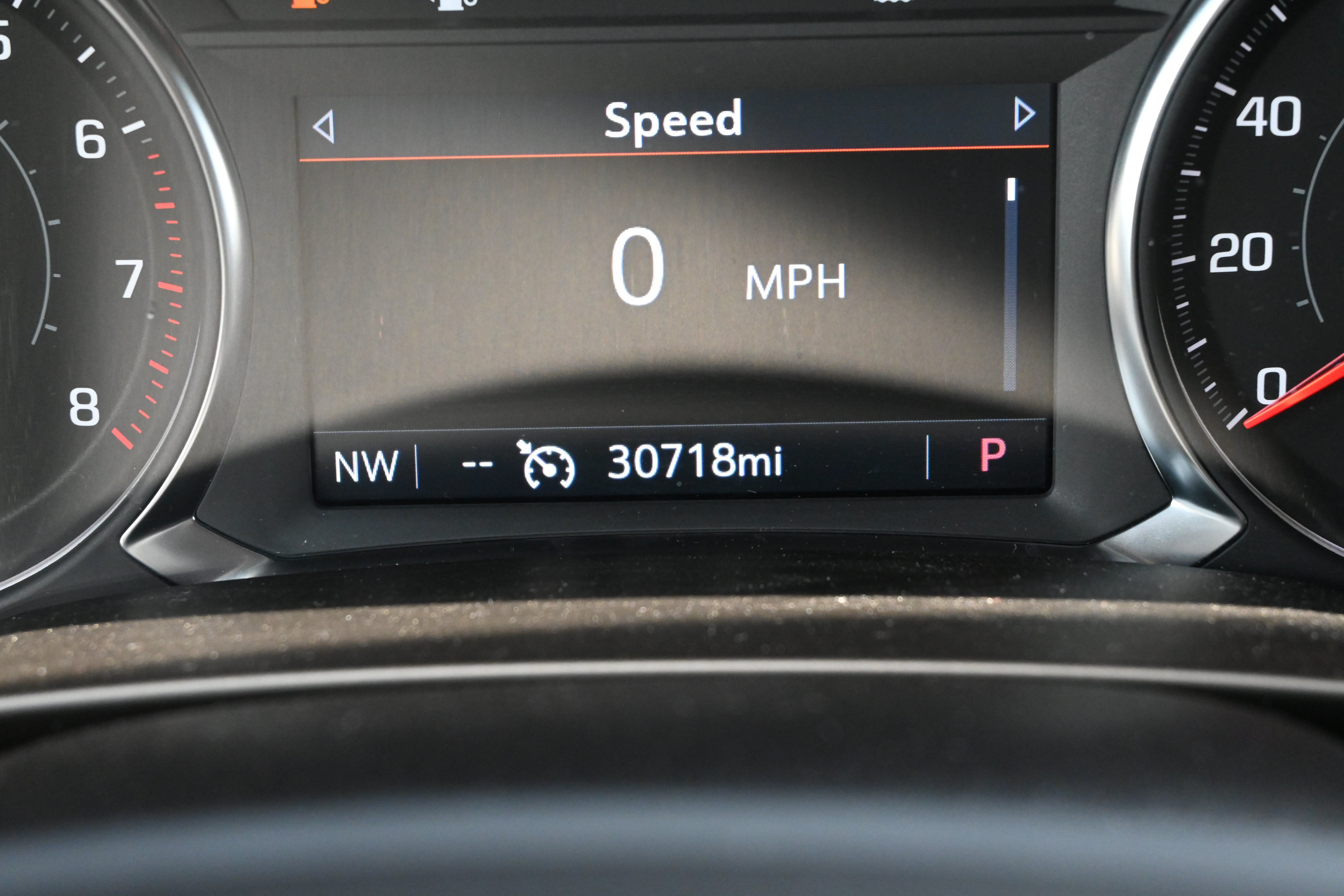 Used 2024 Chevrolet Blazer LT w/ Midnight/Sport Edition FWD image 21